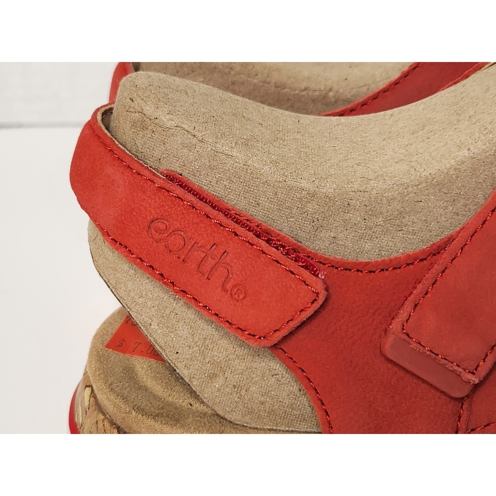 EARTH Womens US 8W Roni Casual Strappy Flat Sandal Comfort Cushioned Red New - Picture 3 of 11